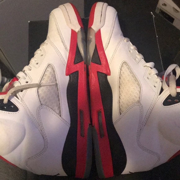 JORDAN RERTO FIRE ! - Picture 3 of 3